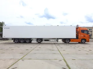 Сцепка седельный тягач Foton Auman A 1846 ADR и полуприцеп Тонар R3-13 97861
