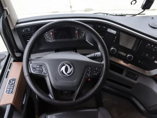 Седельный тягач Dongfeng