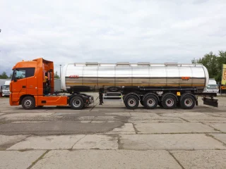 Сцепка седельный тягач Foton Auman A 1846 ADR и полуприцеп-цистерна FoxTank 877722