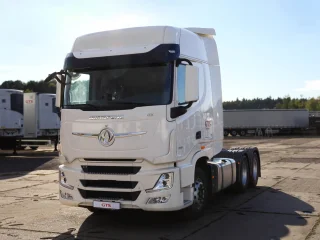 Седельный тягач Dongfeng
