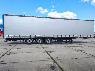 Шторный полуприцеп Krone