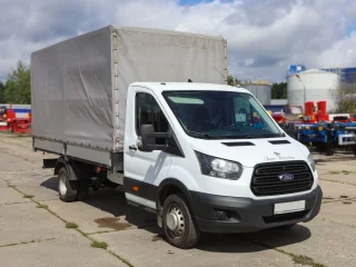 Бортовой тентованный фургон Ford