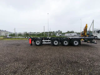 Полуприцеп-контейнеровоз Orthaus