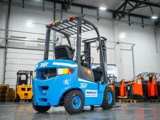Вилочный погрузчик TRF 