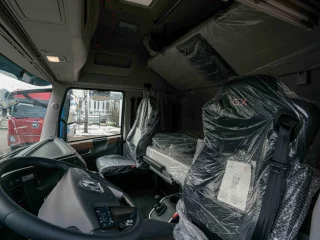 Седельный тягач Dongfeng