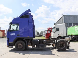 Седельный тягач Volvo