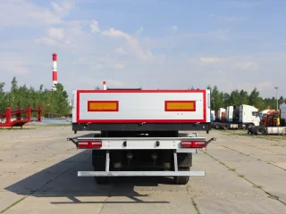 Полуприцеп бортовой Тонар B3-13 (9888)