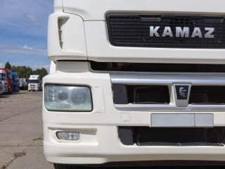 Седельный тягач Камаз