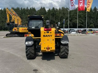 Телескопический погрузчик SANY