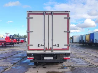 Фургон-рефрижератор Dongfeng
