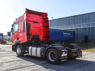 Седельный тягач Renault