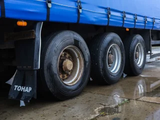 Полуприцеп шторный Тонар