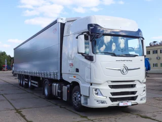 Сцепка седельный тягач Dongfeng GX 4X2 + шторно-бортовой полуприцеп Тонар 16,5 / 4 оси 97882