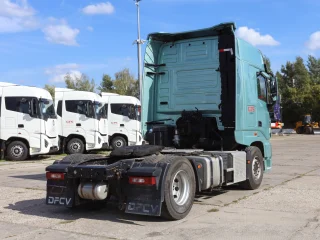 Седельный тягач Dongfeng