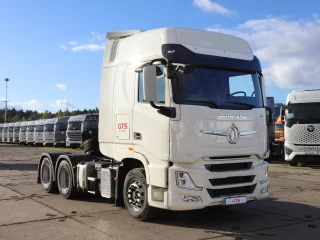 Седельный тягач Dongfeng