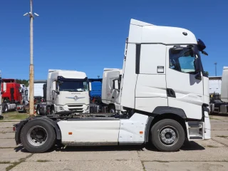 Седельный тягач Renault