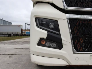 Седельный тягач Sitrak